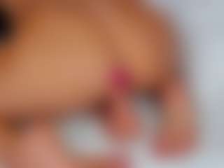 AmedeeaBanks's Live Sex Cam Show