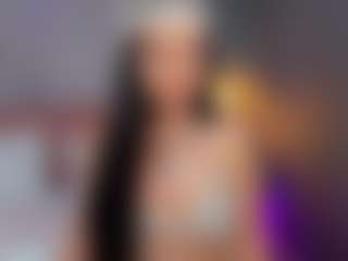 AmedeeaBanks's Live Sex Cam Show