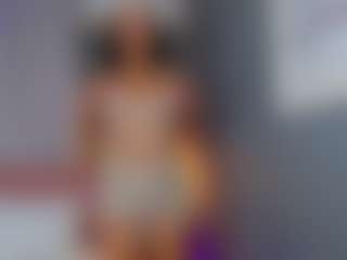 AmedeeaBanks's Live Sex Cam Show