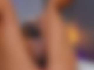 AmedeeaBanks's Live Sex Cam Show