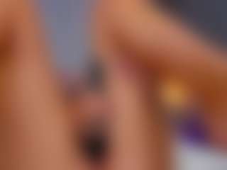 AmedeeaBanks's Live Sex Cam Show