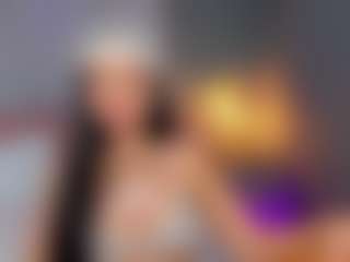 AmedeeaBanks's Live Sex Cam Show