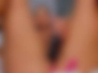 AmedeeaBanks's Live Sex Cam Show