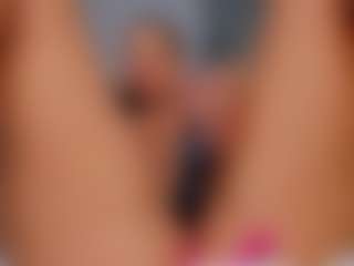 AmedeeaBanks's Live Sex Cam Show