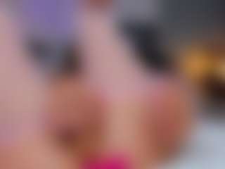 AmedeeaBanks's Live Sex Cam Show