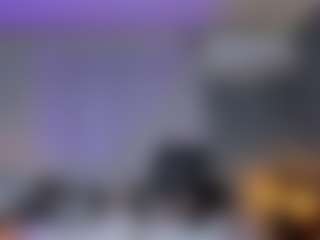 AmedeeaBanks's Live Sex Cam Show