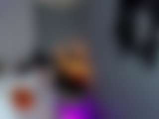 AmedeeaBanks's Live Sex Cam Show