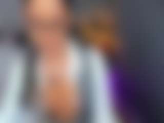 AmedeeaBanks's Live Sex Cam Show