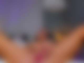 AmedeeaBanks's Live Sex Cam Show