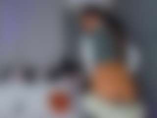 Live cam show with AmedeeaBanks - Amateur Curvy on Soda Cam