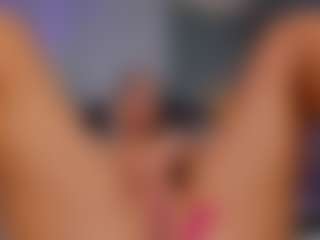 AmedeeaBanks's Live Sex Cam Show