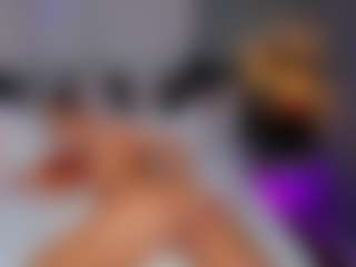 AmedeeaBanks's Live Sex Cam Show
