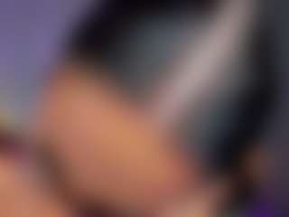 AmedeeaBanks's Live Sex Cam Show
