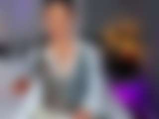 AmedeeaBanks's Live Sex Cam Show