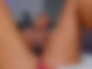 AmedeeaBanks's Live Sex Cam Show