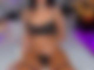 AmedeeaBanks's Live Sex Cam Show