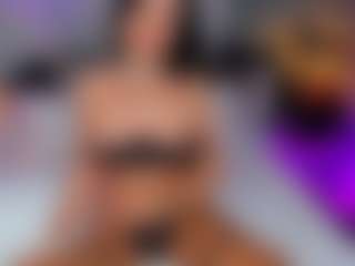 AmedeeaBanks's Live Sex Cam Show