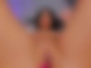 AmedeeaBanks's Live Sex Cam Show