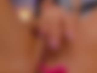 AmedeeaBanks's Live Sex Cam Show