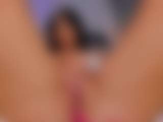 AmedeeaBanks's Live Sex Cam Show
