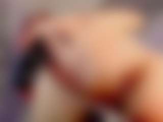 cou-Lingussrox's Live Sex Cam Show