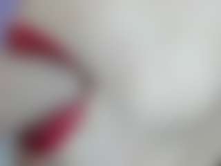 Live cam show with Katty-mouth - Glasses on Hubzter Live