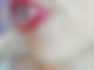 Live cam show with Katty-mouth - Drinking on AdultVida.com