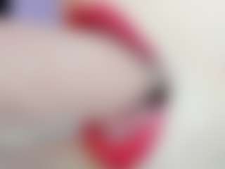 Live cam show with Katty-mouth - Average on Camsoda