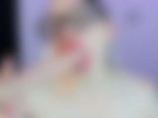 Live cam show with Katty-mouth - Smoking on sexylive.show