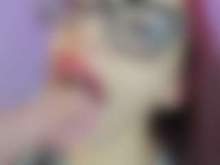Live cam show with Katty-mouth - Small Tits on Dolls Live