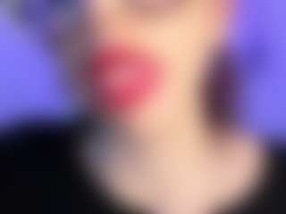 Spettacolo in cam dal vivo con Katty-mouth - Anal Toys su Camsoda