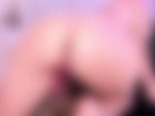 Live cam show with AntonelaLopez - Middle Aged on live18s.com | colombia