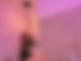 Live cam show with AntonelaLopez - Middle Aged on Spunkpage