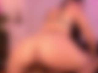 Live cam show with AntonelaLopez - Natural on Camsoda