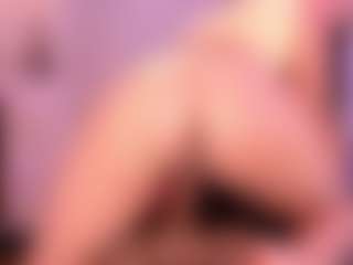 Live cam show with AntonelaLopez - Butt Plug on Fling VIP Chat