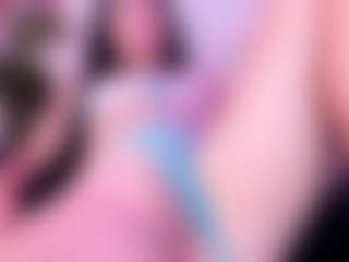 Live cam show with AntonelaLopez - Shaved Pussy MILF on Taboo Cams XXX