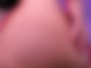 Live cam show with AntonelaLopez - Brown Eyes on instabang