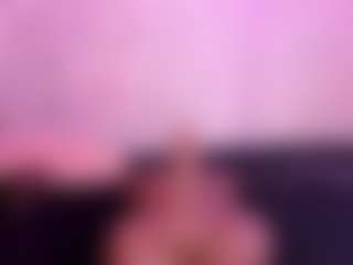 Live cam show with AntonelaLopez - Thick on Camsoda