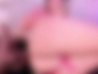 Live cam show with AntonelaLopez - Double Penetration on hornycams.live