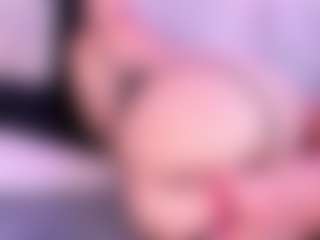 Live cam show with AntonelaLopez - Squirt MILF on Free Soda