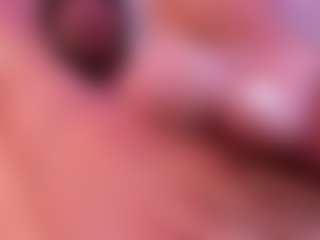 Live cam show with AntonelaLopez - Fingerass on CamClone