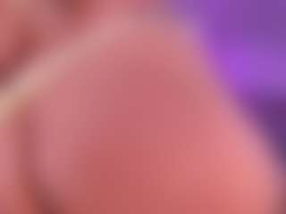 Live cam show with AntonelaLopez - BBW on SinfulBabes