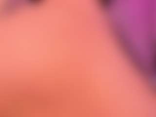 Live cam show with AntonelaLopez - Fetish MILF on Camsoda