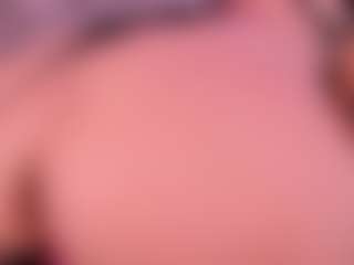 Live cam show with AntonelaLopez - Fuck on StripNow