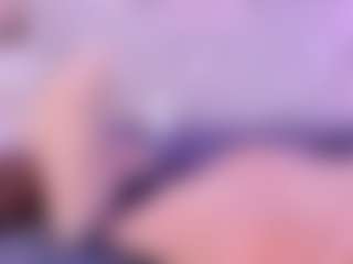 AntonelaLopez MILF webcam performer live streaming