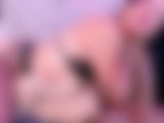 Live cam show with AntonelaLopez - Bedroom on Camsoda