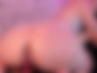Live cam show with AntonelaLopez - Foot Fetish on Dolls Live