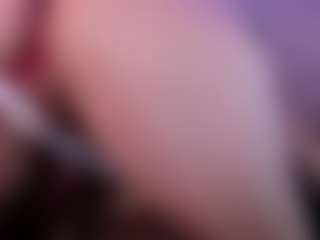 AntonelaLopez MILF webcam performer live streaming