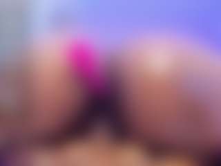 Live cam show with Courtney-Carter - Black HD on Big Tits
