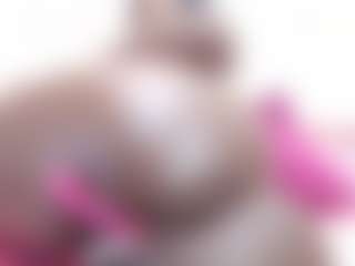 Live cam show with Ebonydoll2u - Ebony on MyBangCams | colombia